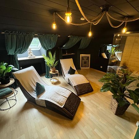 Erwachsenenhotel Bdsm Apartment Hotel Emotion Apartments Mit Privater Sauna Vlotho Eksteriør bilde