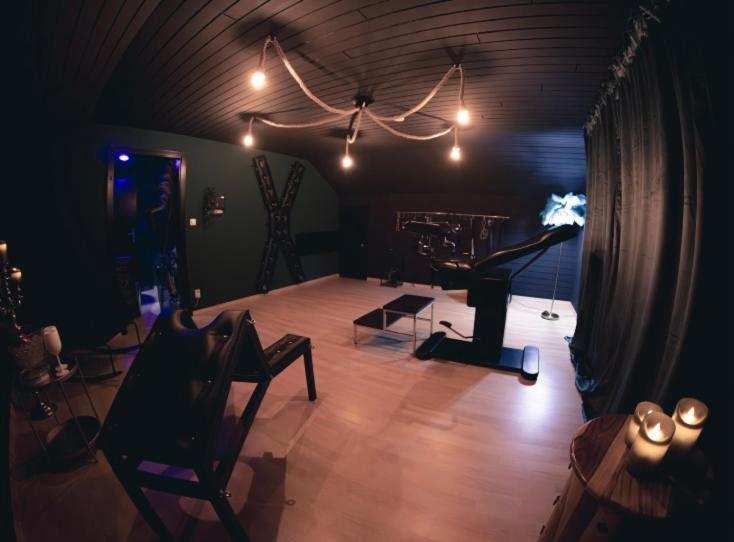 Erwachsenenhotel Bdsm Apartment Hotel Emotion Apartments Mit Privater Sauna Vlotho Eksteriør bilde